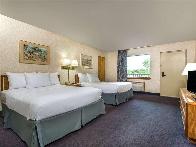 Days Inn By Wyndham Vineland Esterno foto