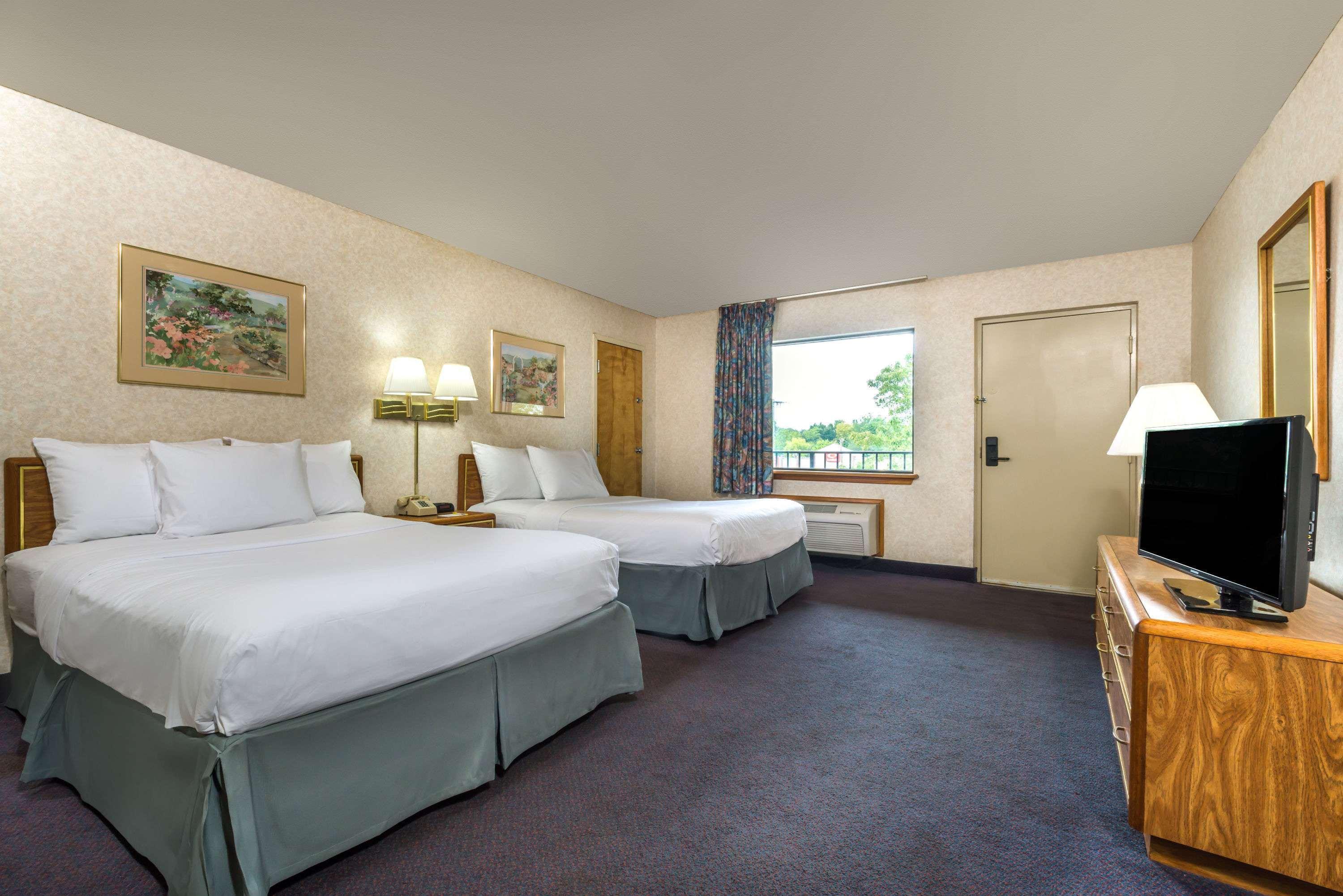 Days Inn By Wyndham Vineland Esterno foto